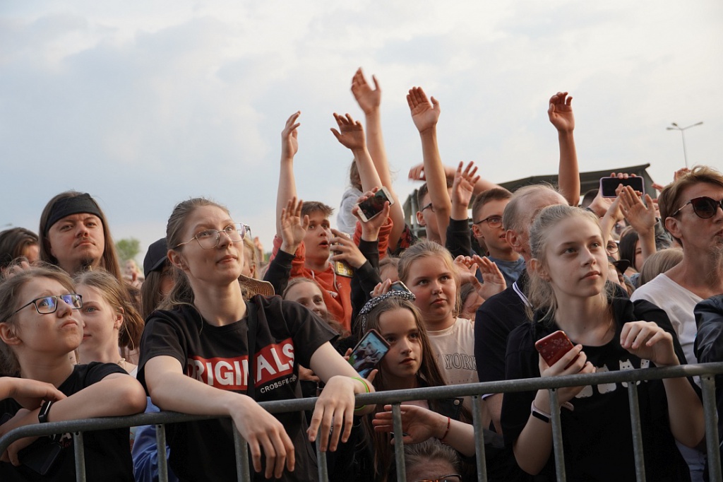 Dni Ostrołęki 2022: Koncert Roksany Węgiel [20.05.2022] - zdjęcie #86 - eOstroleka.pl