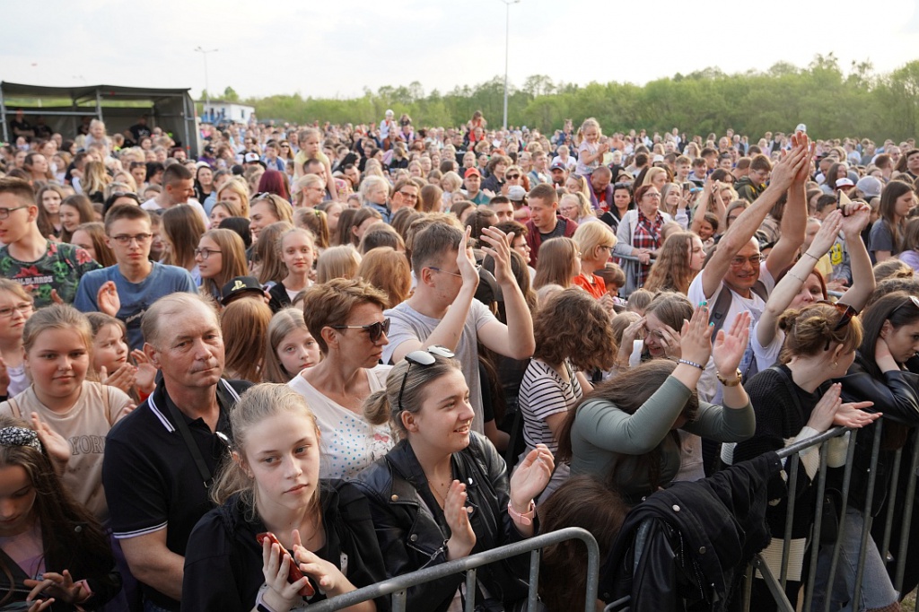 Dni Ostrołęki 2022: Koncert Roksany Węgiel [20.05.2022] - zdjęcie #83 - eOstroleka.pl