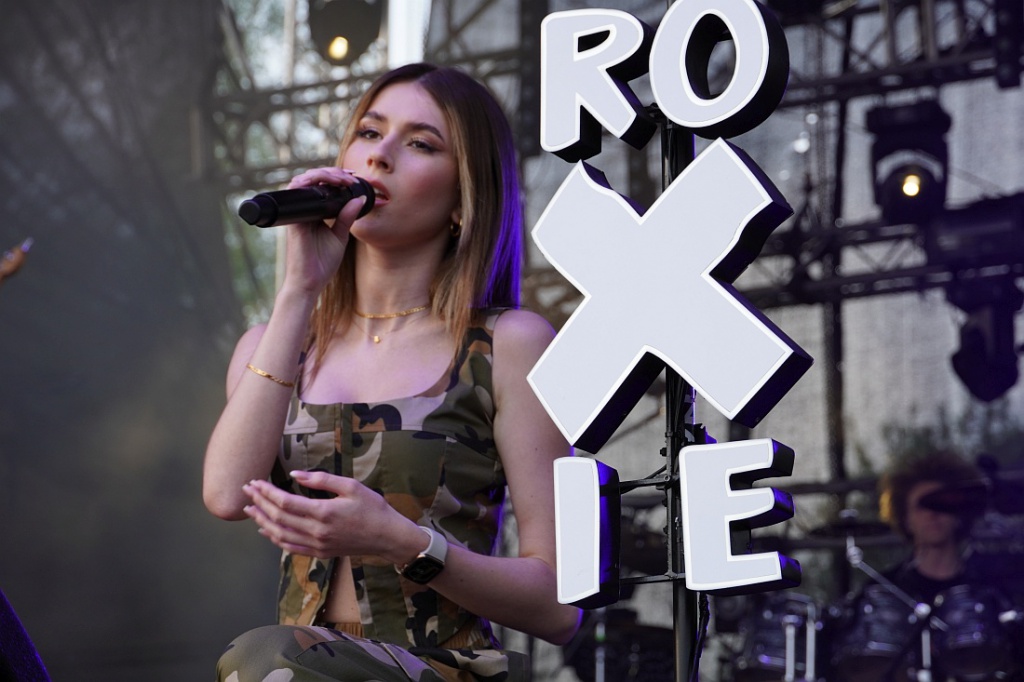 Dni Ostrołęki 2022: Koncert Roksany Węgiel [20.05.2022] - zdjęcie #77 - eOstroleka.pl