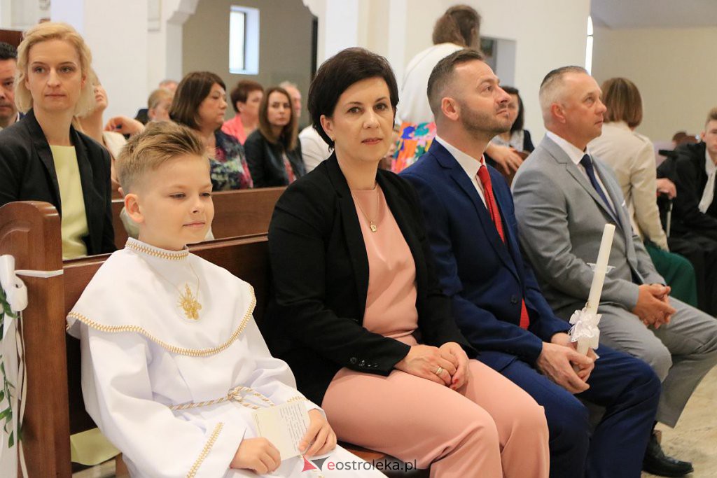 I Komunia Święta w parafi pw. św. Franciszka z Asyżu [21.05.2022] - zdjęcie #4 - eOstroleka.pl