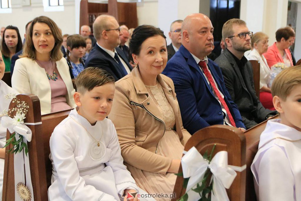 I Komunia Święta w parafi pw. św. Franciszka z Asyżu [21.05.2022] - zdjęcie #7 - eOstroleka.pl