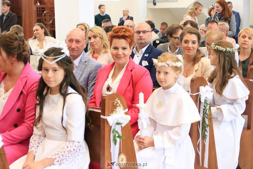 I Komunia Święta w parafi pw. św. Franciszka z Asyżu [21.05.2022] - zdjęcie #58 - eOstroleka.pl