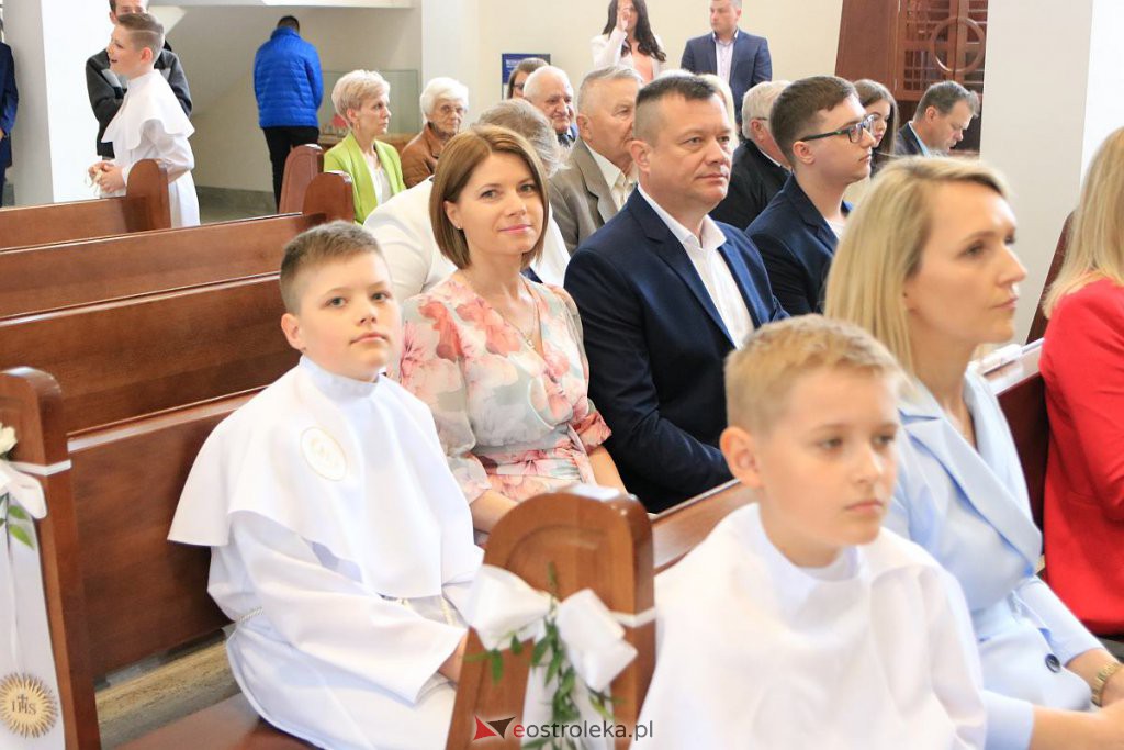 I Komunia Święta w parafi pw. św. Franciszka z Asyżu [21.05.2022] - zdjęcie #70 - eOstroleka.pl