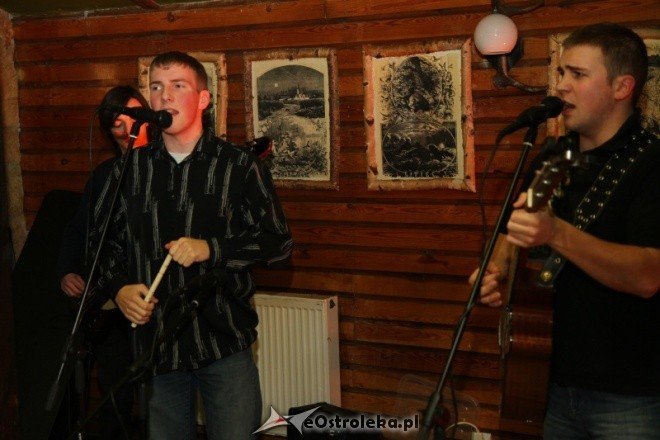 Biały patyk w Ostoi (19-02-2011) - zdjęcie #8 - eOstroleka.pl