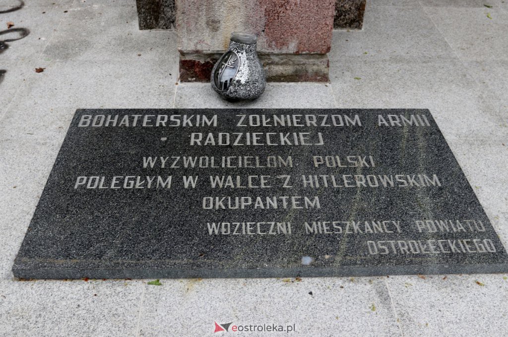 Cmentarz żołnierzy radzieckich w Ostrołęce [25.05.2022] - zdjęcie #7 - eOstroleka.pl