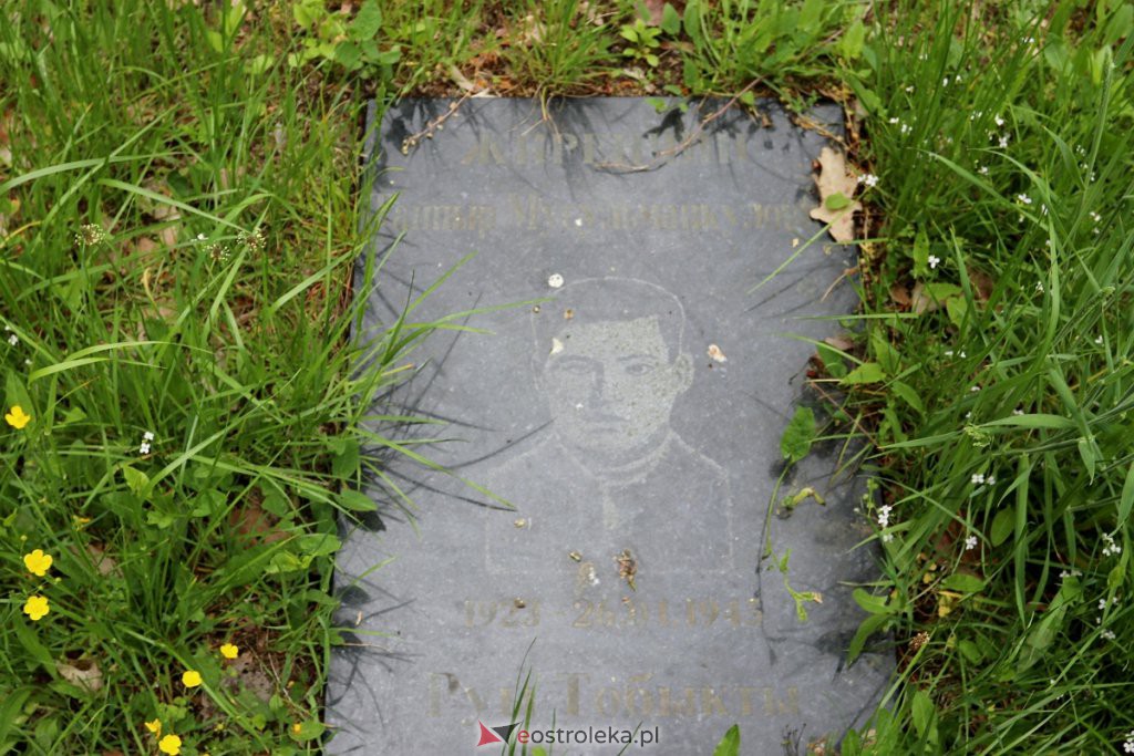 Cmentarz żołnierzy radzieckich w Ostrołęce [25.05.2022] - zdjęcie #43 - eOstroleka.pl