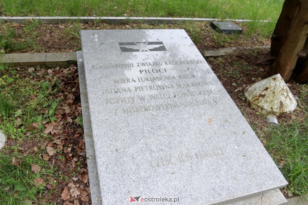 Cmentarz żołnierzy radzieckich w Ostrołęce [25.05.2022] - zdjęcie #8 - eOstroleka.pl