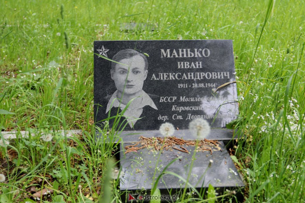 Cmentarz żołnierzy radzieckich w Ostrołęce [25.05.2022] - zdjęcie #47 - eOstroleka.pl