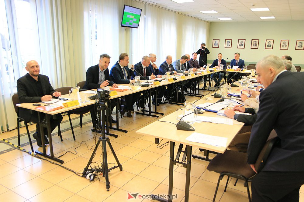 LXII sesja Rady Miasta Ostrołęki. [26.05.2022] - zdjęcie #36 - eOstroleka.pl