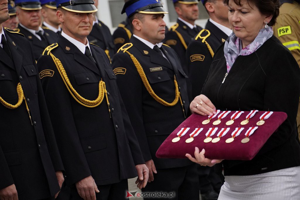 Uroczysty apel z okazji Dnia Strażaka i 30-lecia PSP [27.05.2022] - zdjęcie #86 - eOstroleka.pl