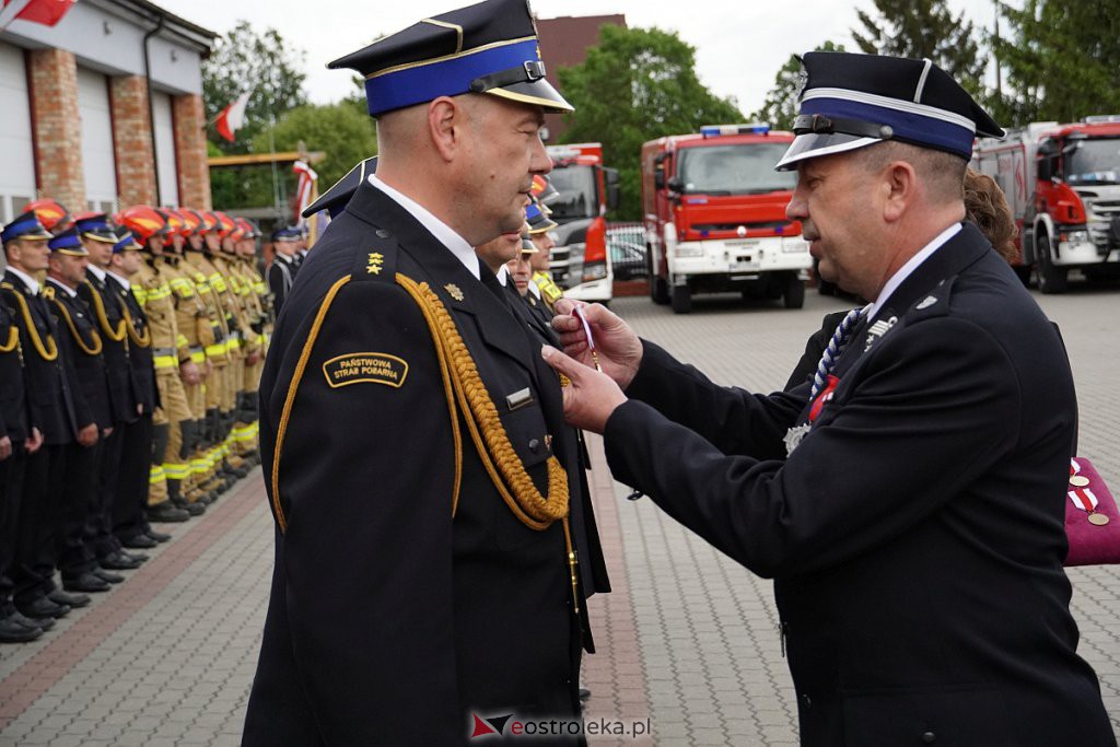 Uroczysty apel z okazji Dnia Strażaka i 30-lecia PSP [27.05.2022] - zdjęcie #85 - eOstroleka.pl