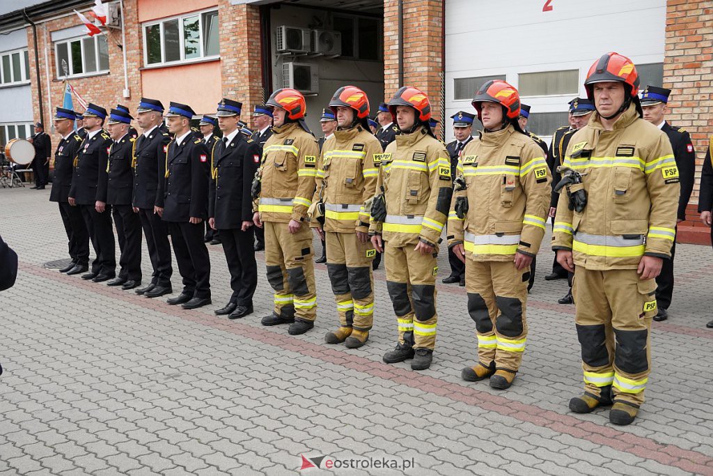 Uroczysty apel z okazji Dnia Strażaka i 30-lecia PSP [27.05.2022] - zdjęcie #49 - eOstroleka.pl