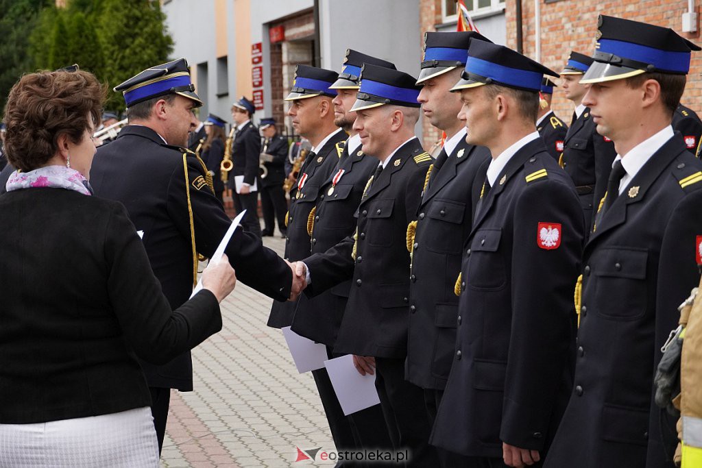 Uroczysty apel z okazji Dnia Strażaka i 30-lecia PSP [27.05.2022] - zdjęcie #44 - eOstroleka.pl