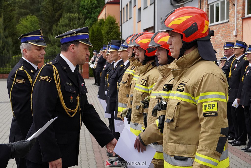 Uroczysty apel z okazji Dnia Strażaka i 30-lecia PSP [27.05.2022] - zdjęcie #38 - eOstroleka.pl
