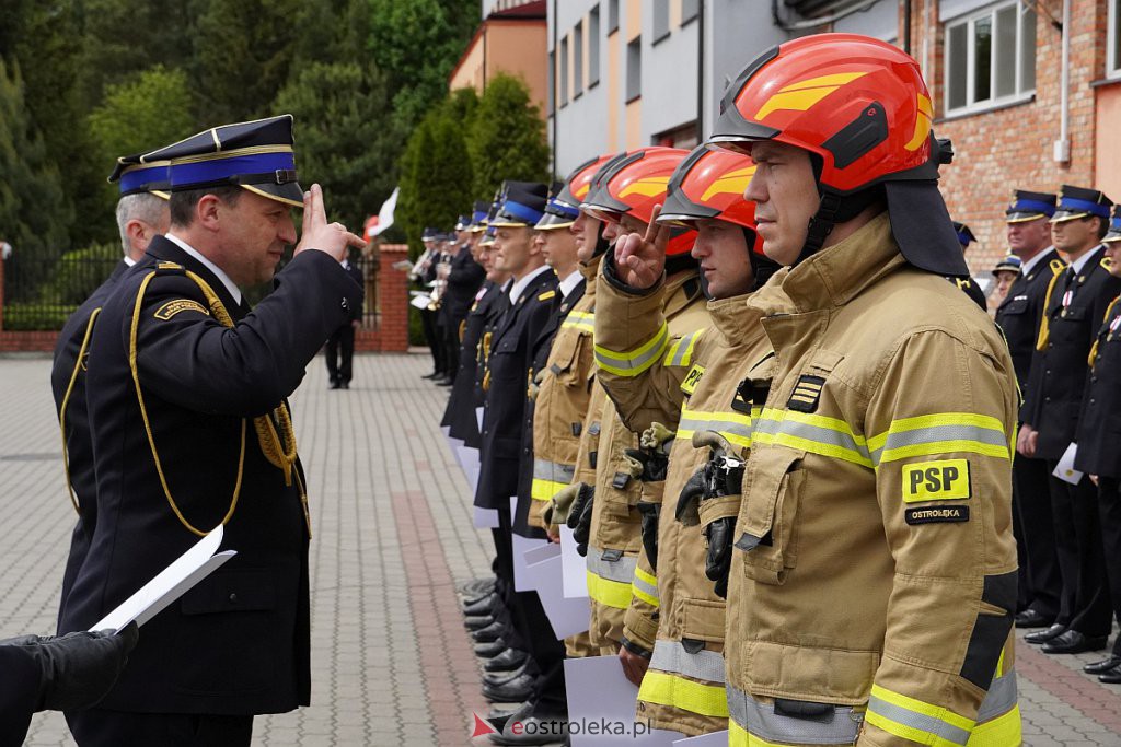 Uroczysty apel z okazji Dnia Strażaka i 30-lecia PSP [27.05.2022] - zdjęcie #37 - eOstroleka.pl
