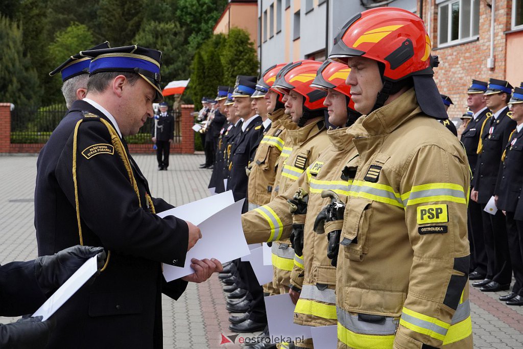 Uroczysty apel z okazji Dnia Strażaka i 30-lecia PSP [27.05.2022] - zdjęcie #36 - eOstroleka.pl