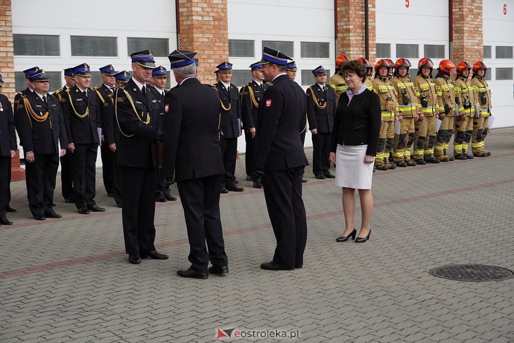 Uroczysty apel z okazji Dnia Strażaka i 30-lecia PSP [27.05.2022] - zdjęcie #20 - eOstroleka.pl