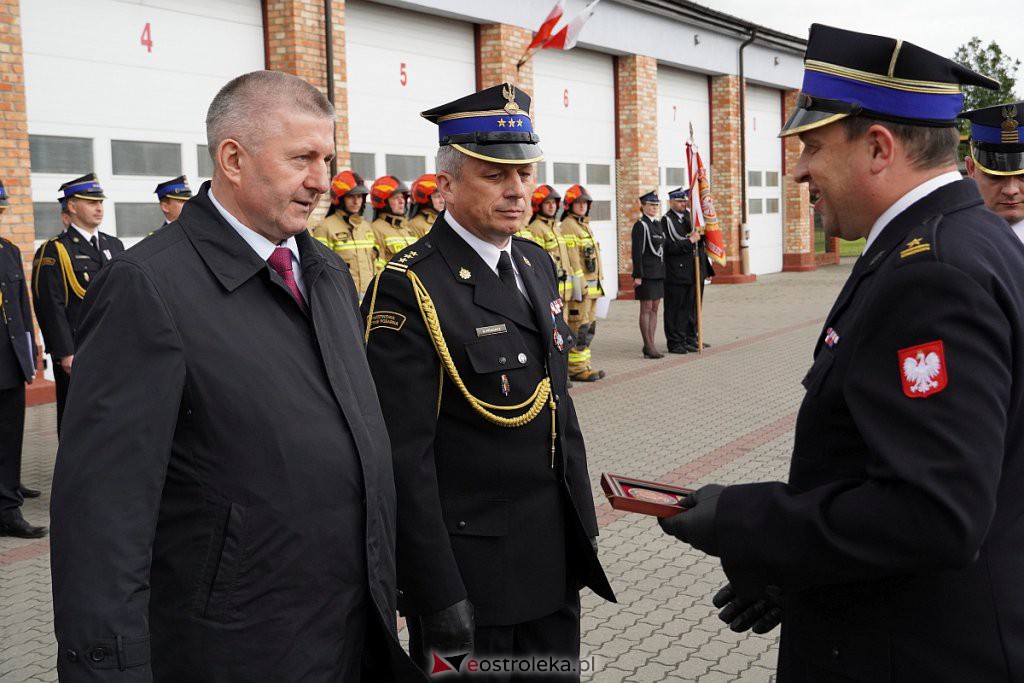 Uroczysty apel z okazji Dnia Strażaka i 30-lecia PSP [27.05.2022] - zdjęcie #18 - eOstroleka.pl