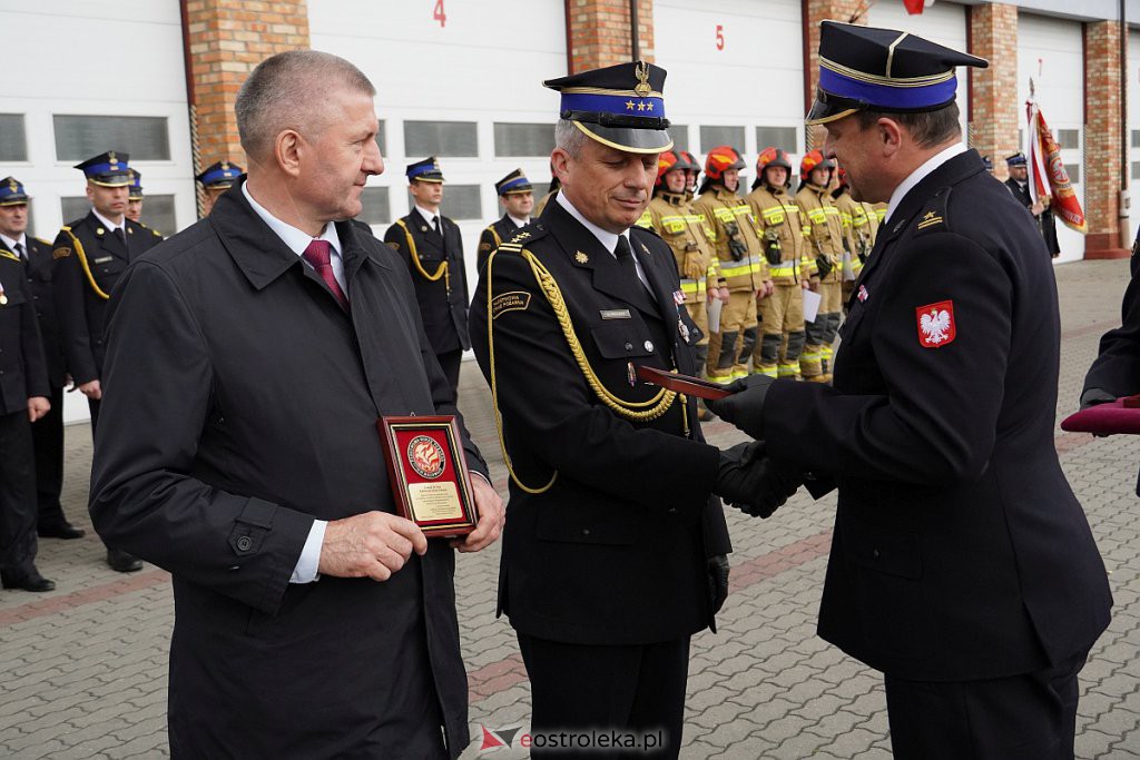 Uroczysty apel z okazji Dnia Strażaka i 30-lecia PSP [27.05.2022] - zdjęcie #13 - eOstroleka.pl