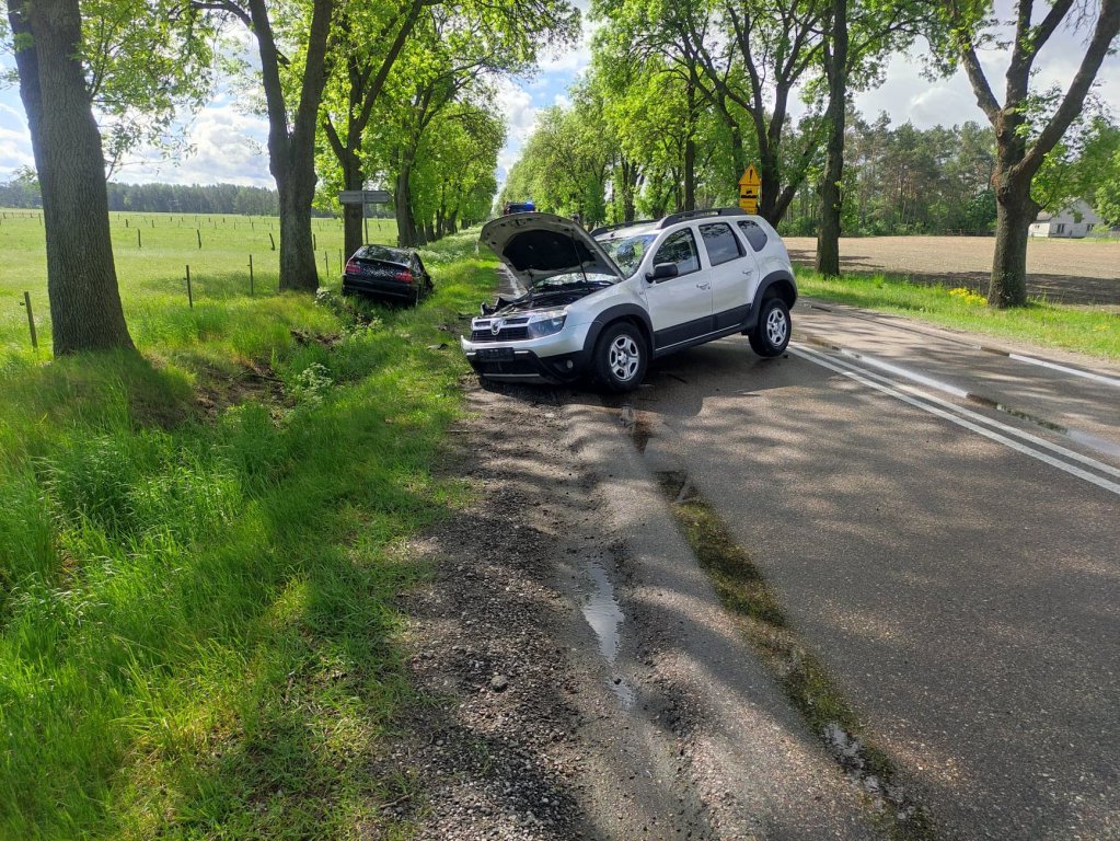 Wypadek w Wachu [28.05.2022] - zdjęcie #10 - eOstroleka.pl