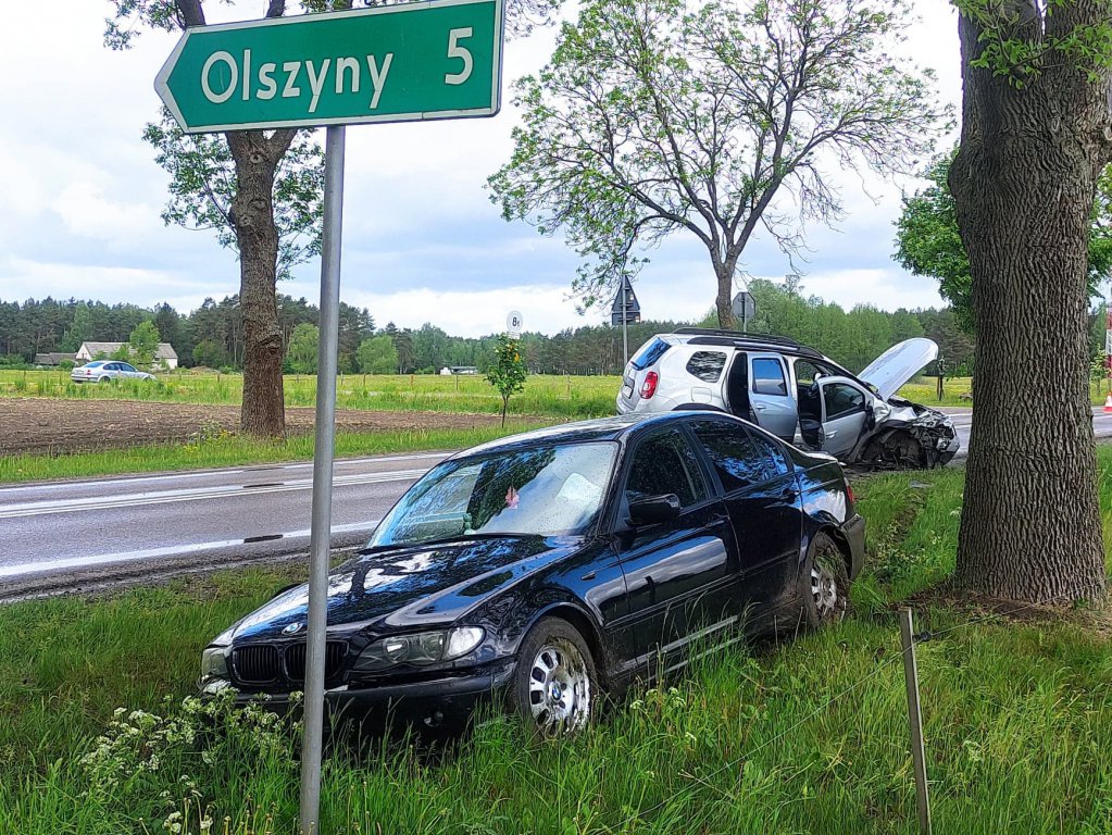 Wypadek w Wachu [28.05.2022] - zdjęcie #1 - eOstroleka.pl