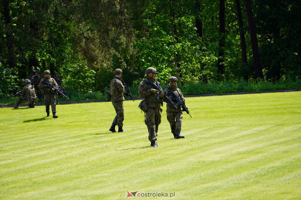 Pokaz działania lekkiej piechoty w Łysych [28.05.2022] - zdjęcie #19 - eOstroleka.pl