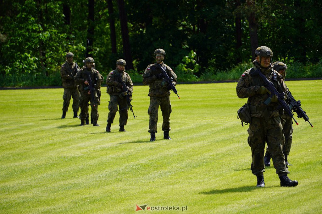 Pokaz działania lekkiej piechoty w Łysych [28.05.2022] - zdjęcie #21 - eOstroleka.pl