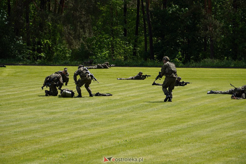 Pokaz działania lekkiej piechoty w Łysych [28.05.2022] - zdjęcie #37 - eOstroleka.pl