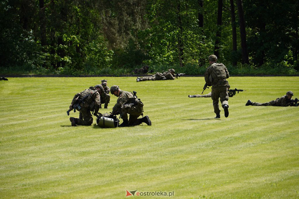 Pokaz działania lekkiej piechoty w Łysych [28.05.2022] - zdjęcie #38 - eOstroleka.pl