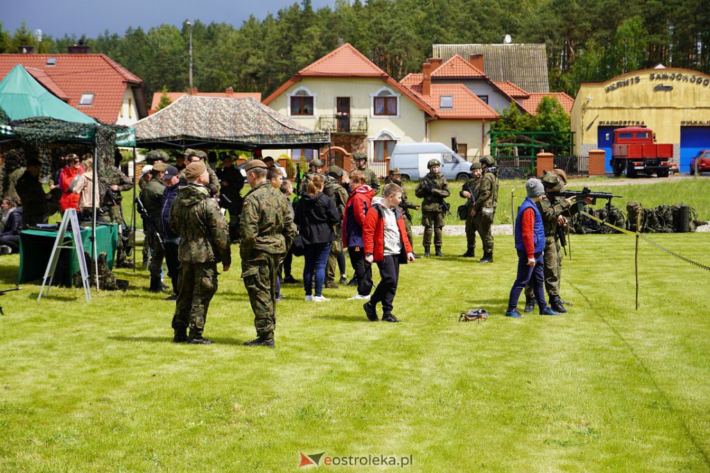 Pokaz działania lekkiej piechoty w Łysych [28.05.2022] - zdjęcie #5 - eOstroleka.pl