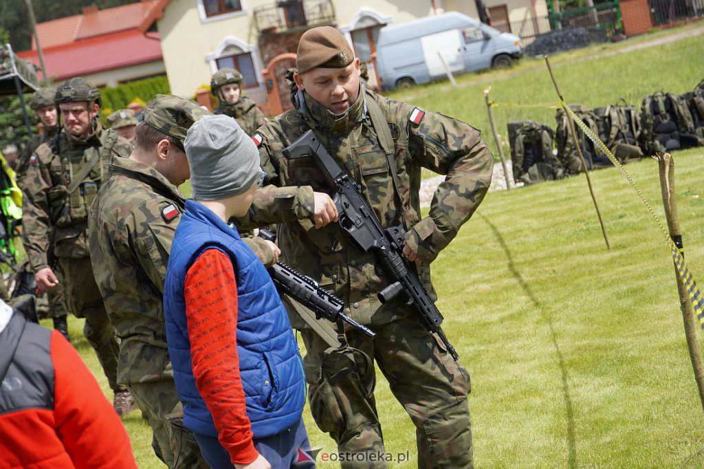 Pokaz działania lekkiej piechoty w Łysych [28.05.2022] - zdjęcie #3 - eOstroleka.pl