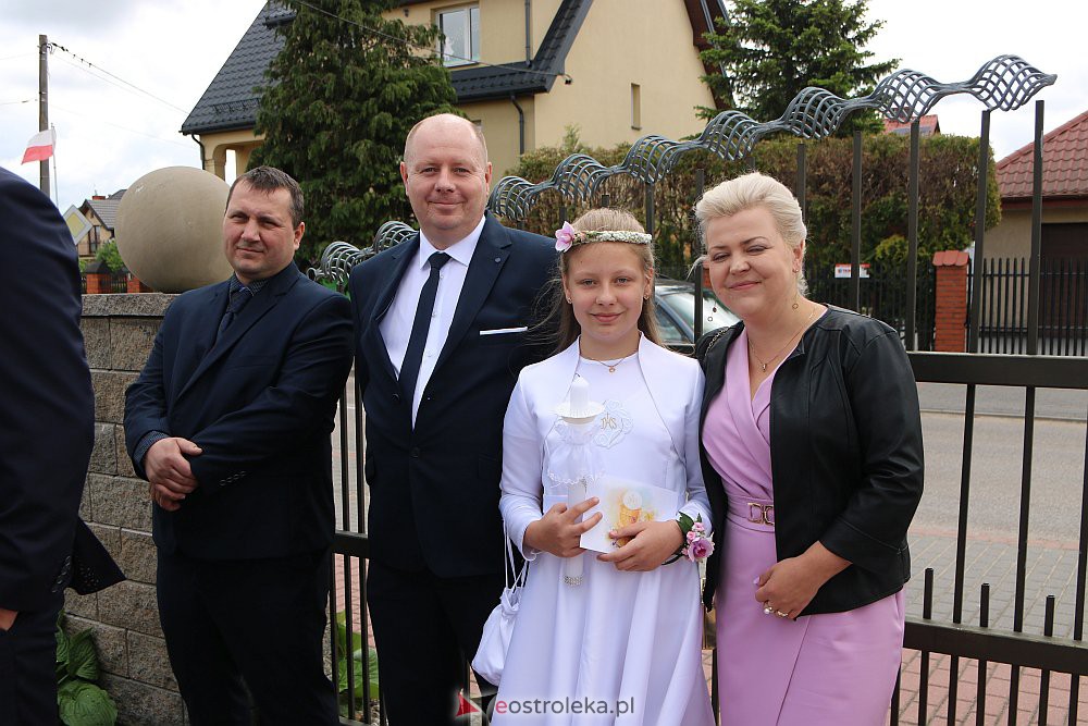 Pierwsza Komunia Święta w kościele pw. NMP Królowej Rodzin [29.05.2022] - zdjęcie #13 - eOstroleka.pl