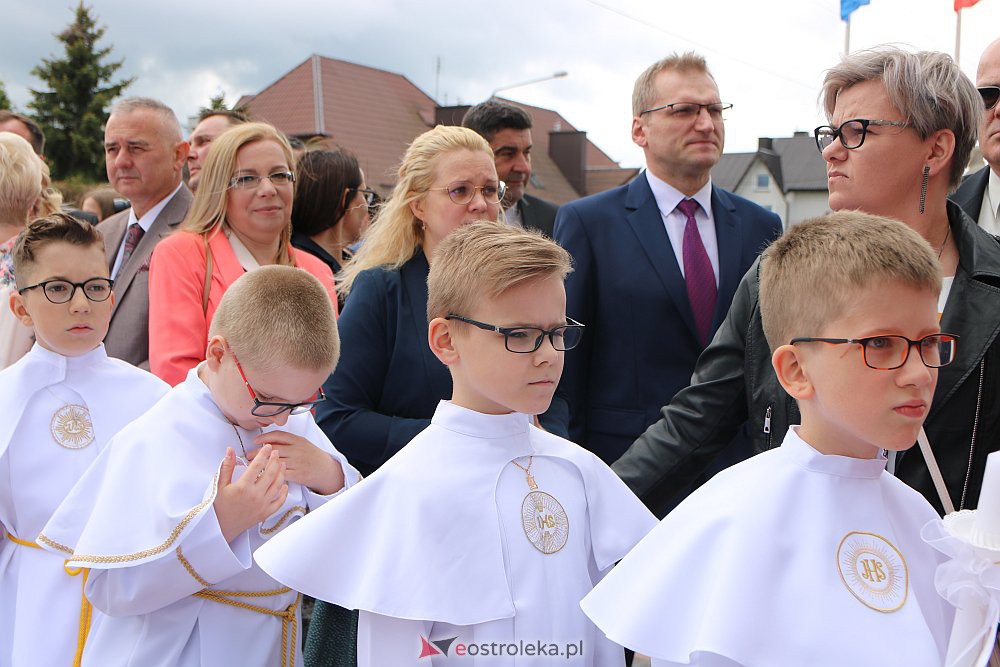 Pierwsza Komunia Święta w kościele pw. NMP Królowej Rodzin [29.05.2022] - zdjęcie #16 - eOstroleka.pl