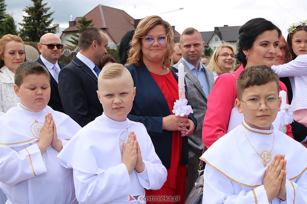 Pierwsza Komunia Święta w kościele pw. NMP Królowej Rodzin [29.05.2022] - zdjęcie #24 - eOstroleka.pl