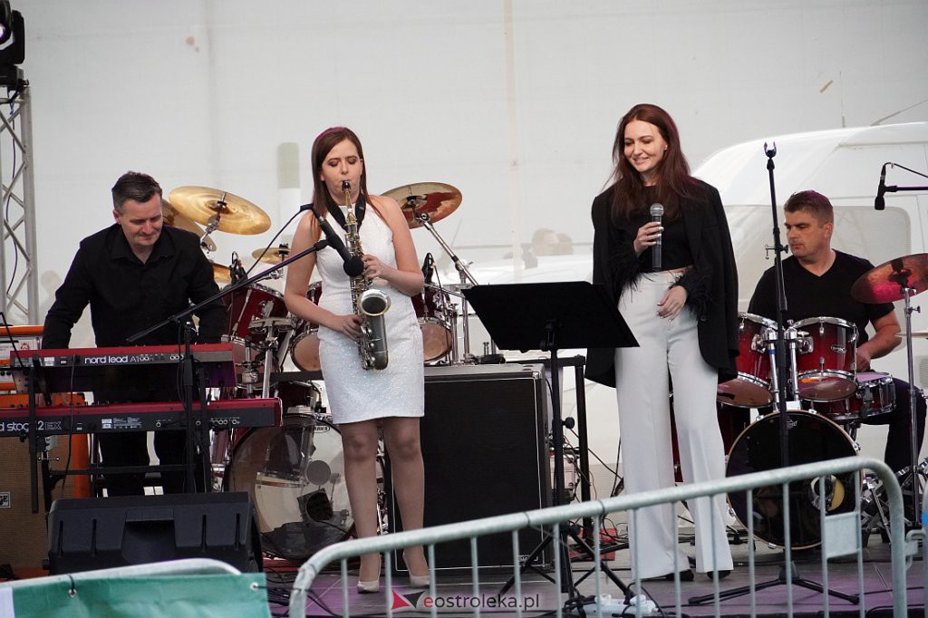 Piknik lotniczy w Grądach z okazji Dnia Dziecka [29.05.2022] - zdjęcie #17 - eOstroleka.pl