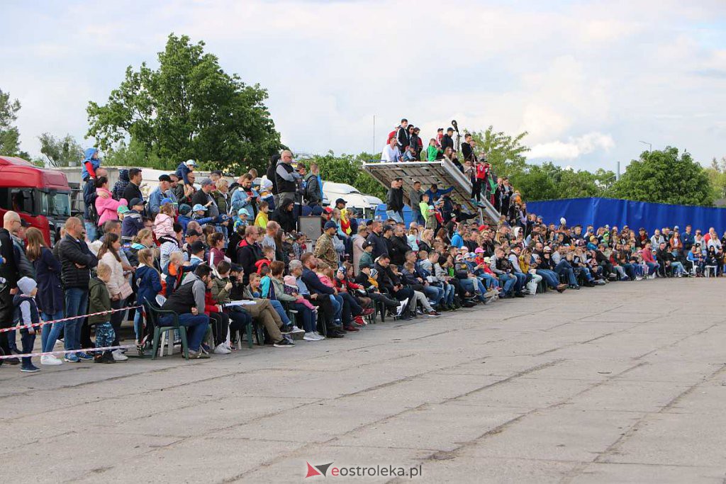 Kaskaderzy z grupy Choloupka dali szałowy pokaz w Ostrołęce [29.05.2022] - zdjęcie #42 - eOstroleka.pl