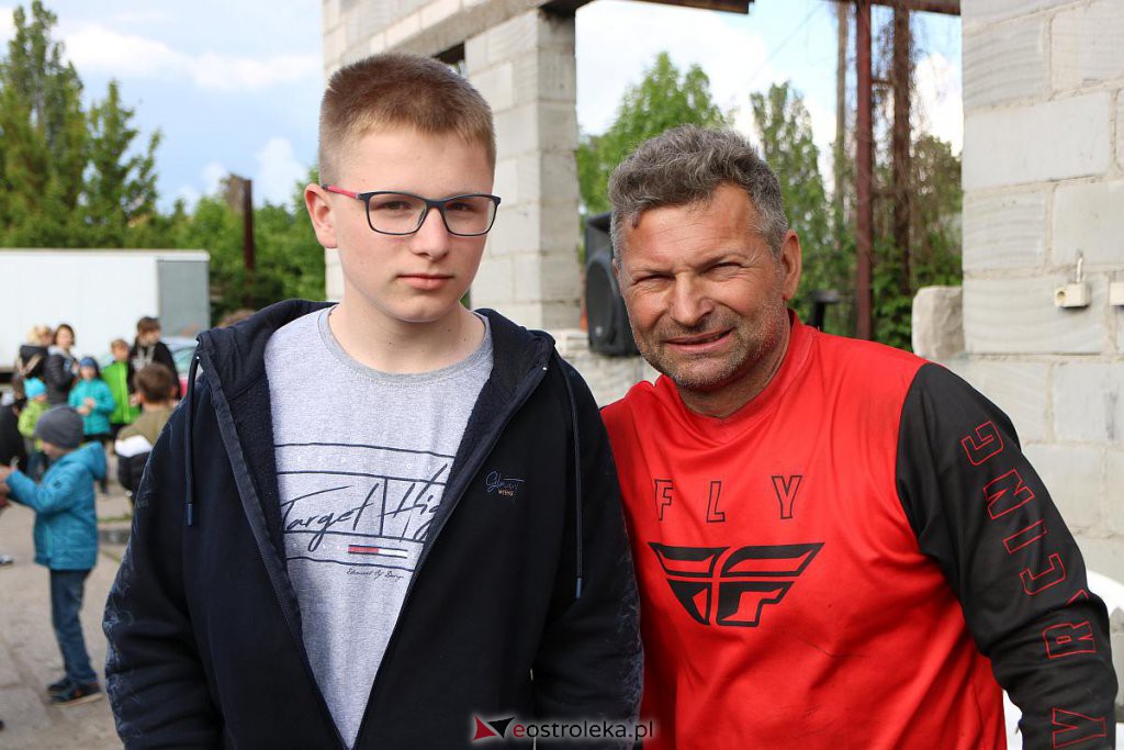Kaskaderzy z grupy Choloupka dali szałowy pokaz w Ostrołęce [29.05.2022] - zdjęcie #50 - eOstroleka.pl