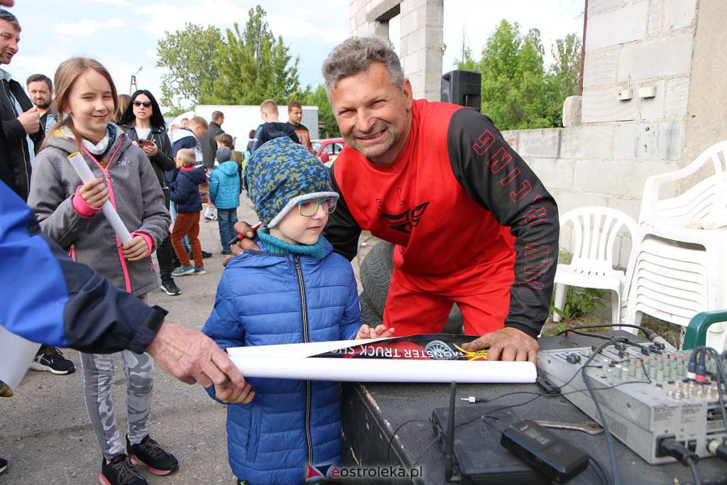 Kaskaderzy z grupy Choloupka dali szałowy pokaz w Ostrołęce [29.05.2022] - zdjęcie #49 - eOstroleka.pl