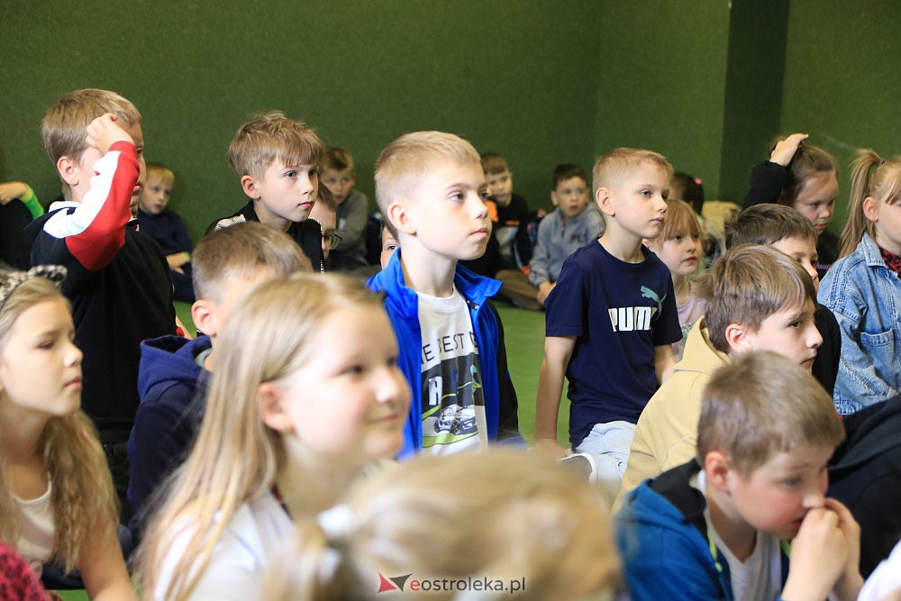 Promyki Dziesiątki - spektakl Ważne co w środku [31.05.2022] - zdjęcie #36 - eOstroleka.pl