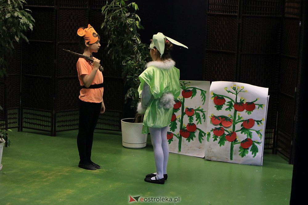 Promyki Dziesiątki - spektakl Ważne co w środku [31.05.2022] - zdjęcie #13 - eOstroleka.pl