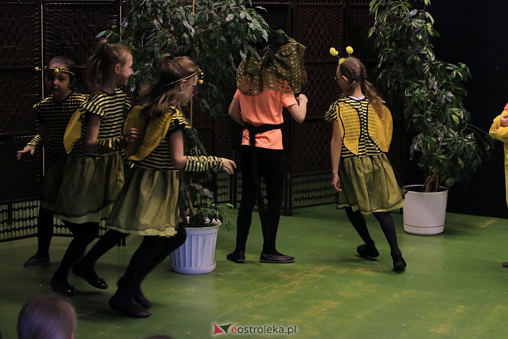 Promyki Dziesiątki - spektakl Ważne co w środku [31.05.2022] - zdjęcie #2 - eOstroleka.pl