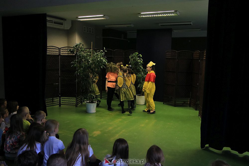 Promyki Dziesiątki - spektakl Ważne co w środku [31.05.2022] - zdjęcie #1 - eOstroleka.pl