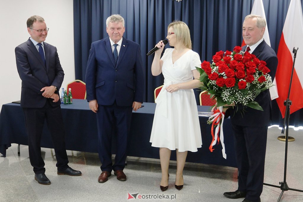 Wręczenie rządowych promes na inwestycje [31.05.2022] - zdjęcie #5 - eOstroleka.pl