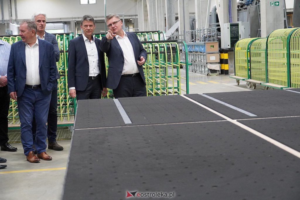 Zakończenie rozbudowy zakładu Pilkington IGP w Ostrołęce [31.05.2022] - zdjęcie #17 - eOstroleka.pl