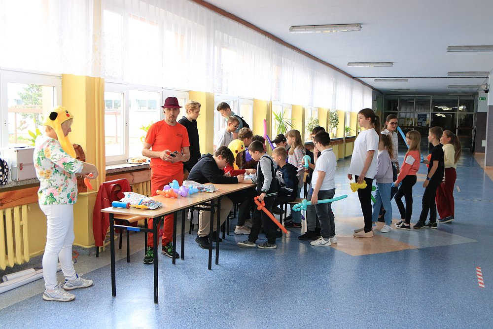 Dzień Dziecka w Szkole Podstawowej nr 5 [01.06.2022] - zdjęcie #77 - eOstroleka.pl