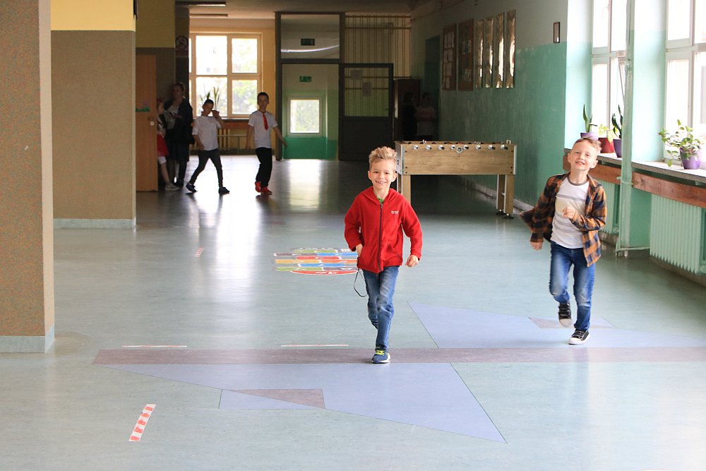 Dzień Dziecka w Szkole Podstawowej nr 5 [01.06.2022] - zdjęcie #49 - eOstroleka.pl