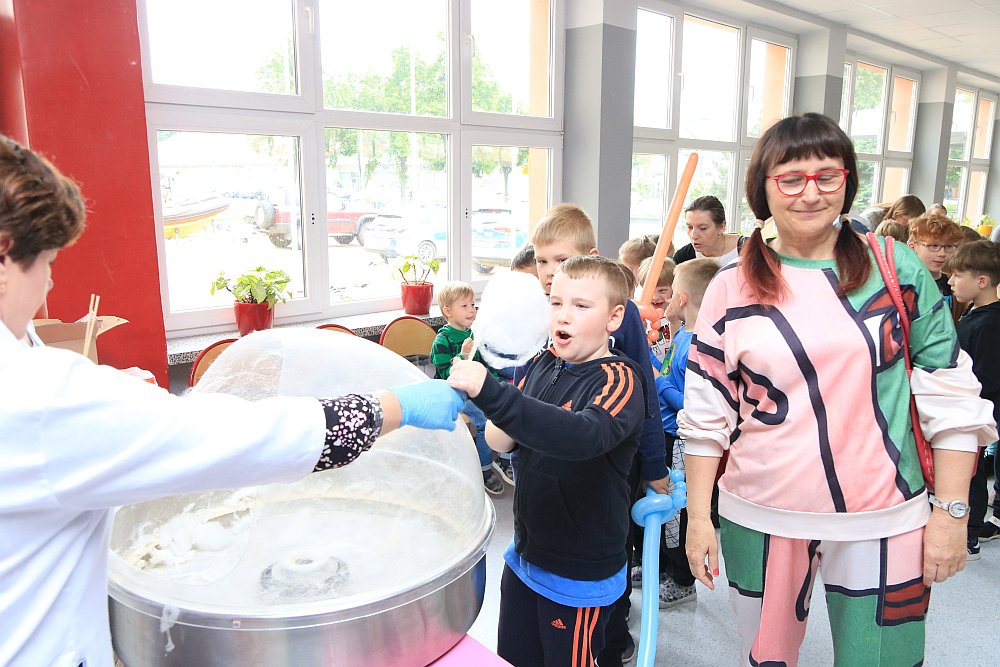 Dzień Dziecka w Szkole Podstawowej nr 5 [01.06.2022] - zdjęcie #41 - eOstroleka.pl