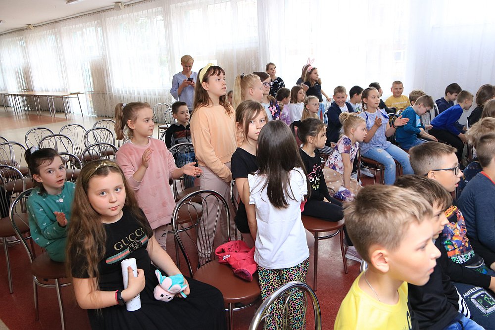 Dzień Dziecka w Szkole Podstawowej nr 5 [01.06.2022] - zdjęcie #17 - eOstroleka.pl