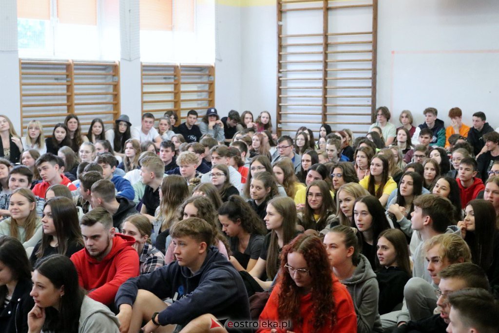 II LO w Ostrołęce ma talent [01.06.2022] - zdjęcie #76 - eOstroleka.pl