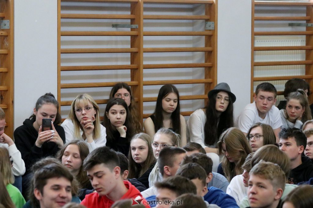 II LO w Ostrołęce ma talent [01.06.2022] - zdjęcie #60 - eOstroleka.pl